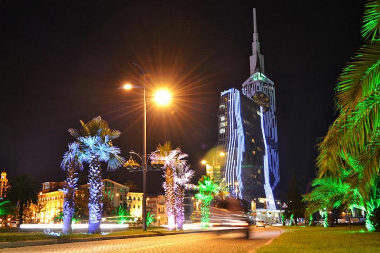 Aparthotel Selfie Batumi Exterior foto